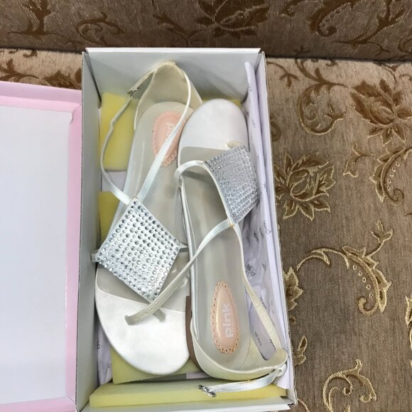 Dye-Able White Satin BLING Toe Thong Sandals, Formal Elegant Wedding Comfortable - Picture 2 of 16